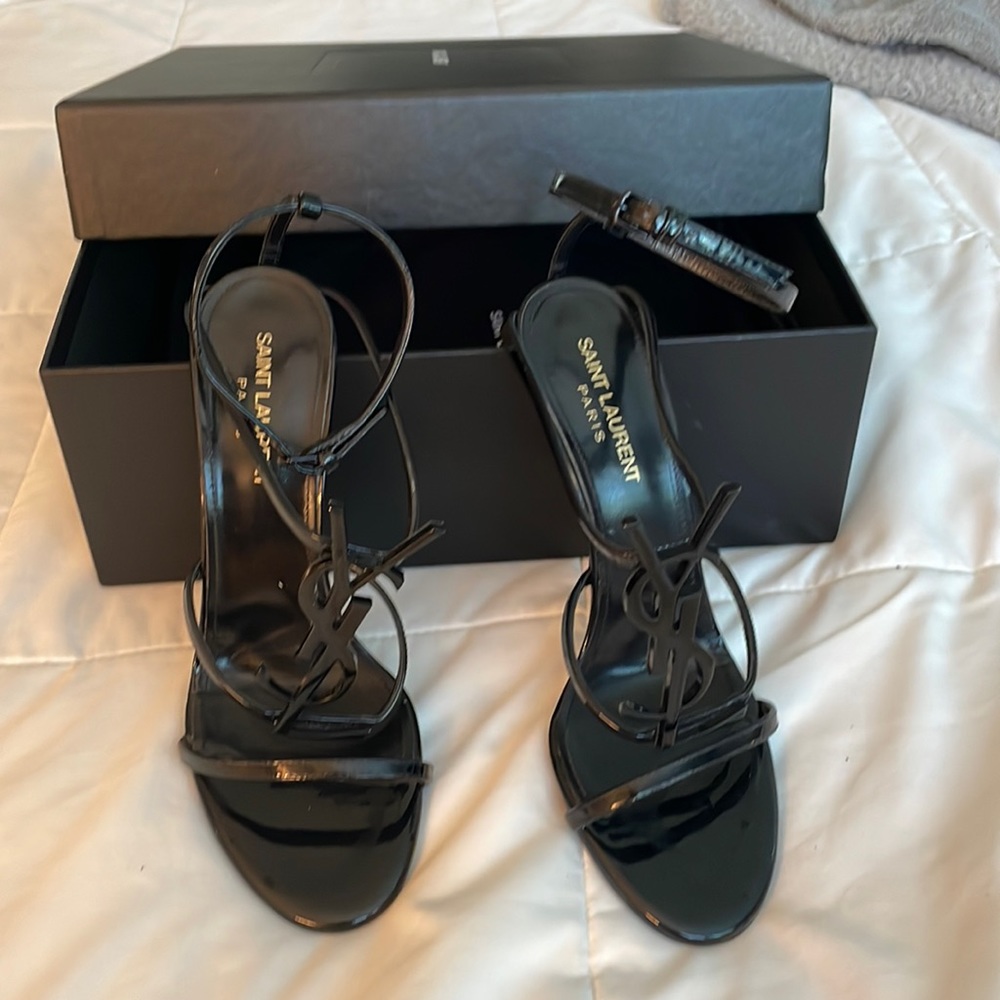 YSL black shoes in perfect condition size 37